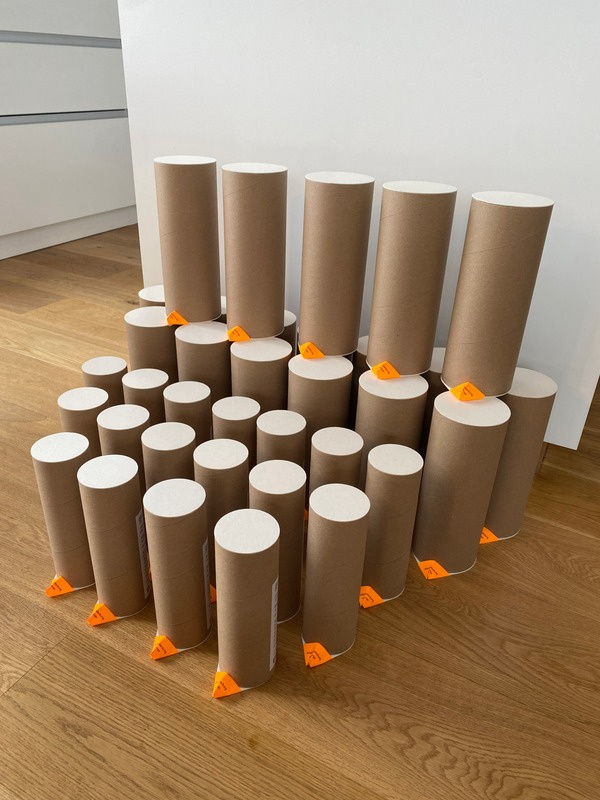 Kartonhülsen für die plastikfreie Geschenkbombe